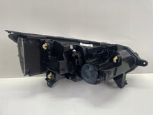 Load image into Gallery viewer, Frontscheinwerfer Dacia Sandero III 260101940R 260607161R Rechts oder Links