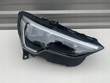 Laden Sie das Bild in den Galerie-Viewer, Frontscheinwerfer Audi Q3 83A941012 LED Rechts Scheinwerfer Headlight