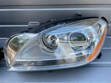 Laden Sie das Bild in den Galerie-Viewer, Frontscheinwerfer Mercedes-Benz Gle W166 A1668207159 Rechts oder Links