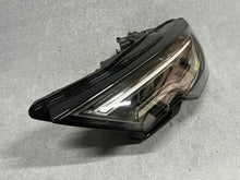 Laden Sie das Bild in den Galerie-Viewer, Frontscheinwerfer Audi A6 C8 4K0941039 4K0941040 LED Ein Satz Headlight