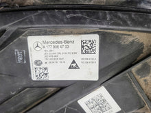 Laden Sie das Bild in den Galerie-Viewer, Frontscheinwerfer Mercedes-Benz W177 A1779064703 LED Links Headlight SCH6878901787jt