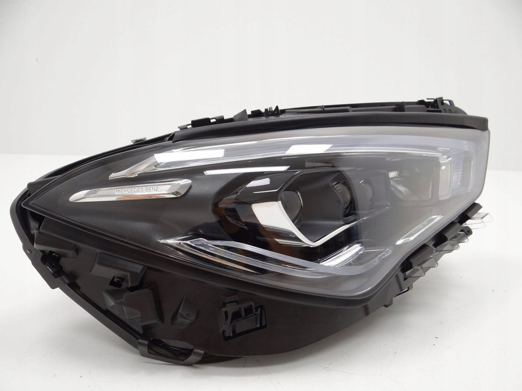 Frontscheinwerfer Mercedes-Benz Cla A1189067001 LED Rechts Headlight SCH9756800637uj