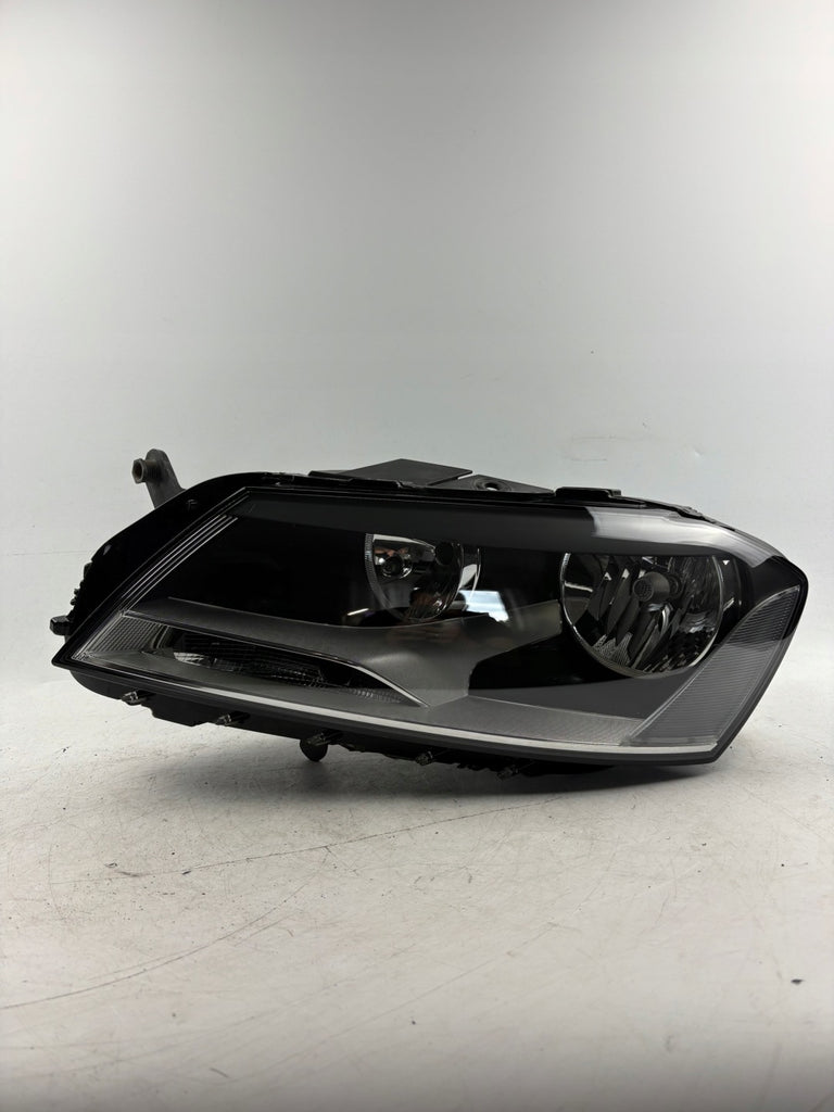 Frontscheinwerfer VW Passat B7 3AB941005 Links Scheinwerfer Headlight SCH9338151651xb