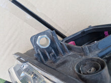Laden Sie das Bild in den Galerie-Viewer, Frontscheinwerfer Mercedes-Benz A2048201539 Xenon Links Scheinwerfer Headlight SCH8249066544er