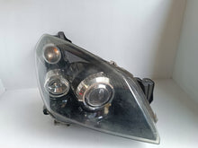 Laden Sie das Bild in den Galerie-Viewer, Frontscheinwerfer Opel Astra H Xenon Rechts Scheinwerfer Headlight SCH7788785851ss