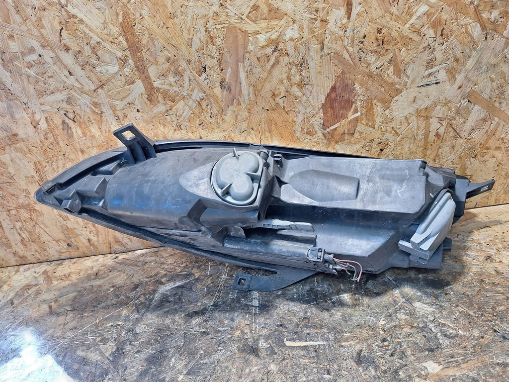 Frontscheinwerfer Mitsubishi Colt 0301208202 Rechts Scheinwerfer Headlight