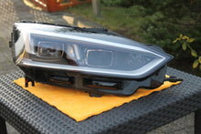 Laden Sie das Bild in den Galerie-Viewer, Frontscheinwerfer Audi A5 8W6941034D Rechts Scheinwerfer Headlight SCH3286927606wy