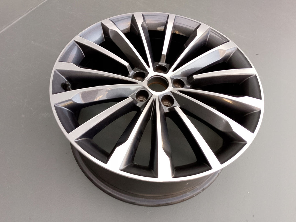 1x Alufelge 18 Zoll 12.5" 565601025AM Skoda Kodiaq Rim Wheel FEL6495389680cp