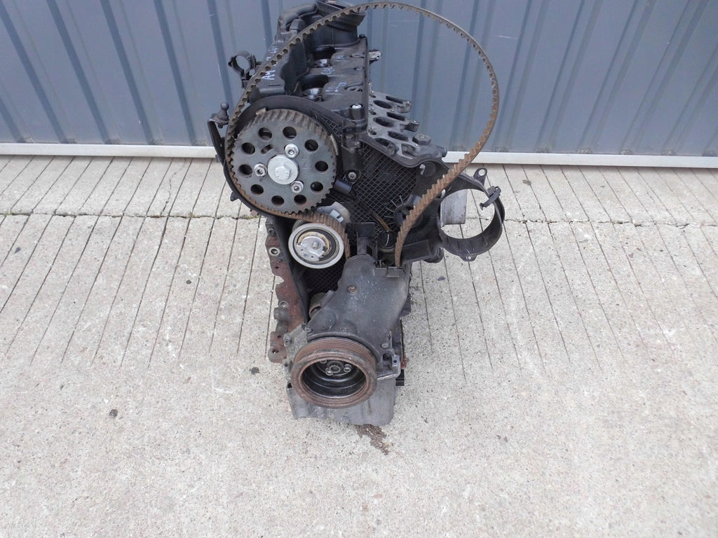 Motor Audi C7 A4 B8 CJC 2.0 TDI 162TKm Diesel Engine Unkomplett