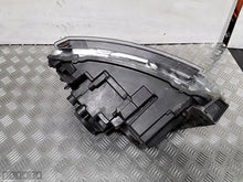 Load image into Gallery viewer, Frontscheinwerfer Land Rover I Discovery AH22-13W029-AB Rechts Headlight SCH9177915428wl