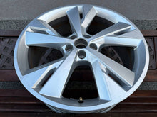 Load image into Gallery viewer, 1x Alufelge 20 Zoll 8.0" 5x112 45ET Glanz Silber 89A601025D Audi E-Tron FEL1288381279um