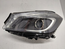 Laden Sie das Bild in den Galerie-Viewer, Frontscheinwerfer Mercedes-Benz W176 A1768201161 Xenon Links Headlight SCH7261409014qt