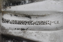 Load image into Gallery viewer, 1x Alufelge 18 Zoll 8.0&quot; 5x130 57ET Glanz Silber 7L5601025C Porsche Cayenne