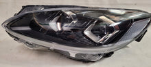 Laden Sie das Bild in den Galerie-Viewer, Frontscheinwerfer Ford Kuga LV4B-13E017-AL Links Scheinwerfer Headlight