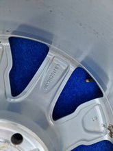 Load image into Gallery viewer, 1x Alufelge 16 Zoll 6.5" 4x108 19ET Glanz Silber 9800493977 Citroën Rim Wheel FEL7686106789yn