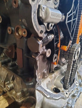 Laden Sie das Bild in den Galerie-Viewer, Motor Audi Seat Skoda VW I DKZ 2.0 TFSI 2019 Benzin Engine Komplett MOT8077142784cl