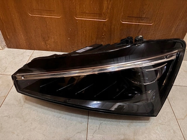 Frontscheinwerfer Skoda Scala 657941015A Links Scheinwerfer Headlight SCH3189528688zw