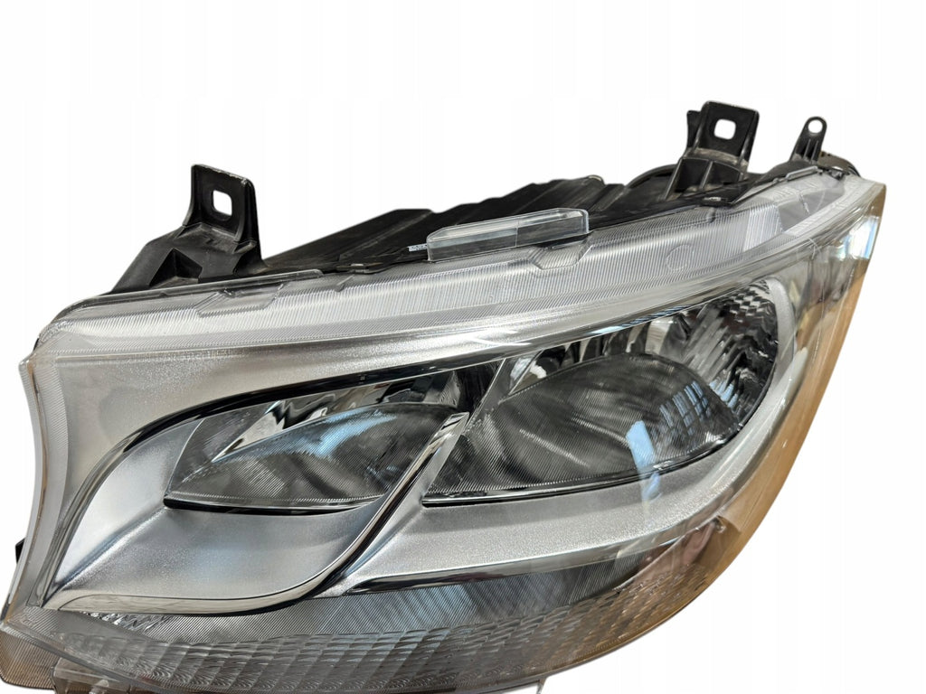 Frontscheinwerfer Mercedes-Benz Sprinter A9109060000 Links Headlight SCH2182269534sb