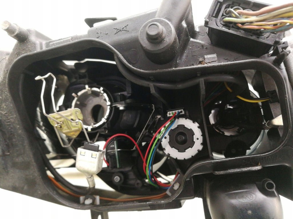 Frontscheinwerfer BMW 3 E91 E90 7161667 Links Scheinwerfer Headlight SCH2820927265pr