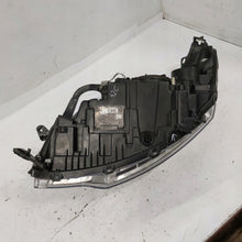 Laden Sie das Bild in den Galerie-Viewer, Frontscheinwerfer Citroën C5 III 9684845080 Xenon Rechts Scheinwerfer Headlight