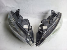 Laden Sie das Bild in den Galerie-Viewer, Frontscheinwerfer Mercedes-Benz Cla A1179065100 A1179065200 Xenon Ein Satz SCH4662009062ln