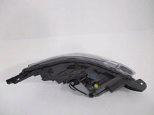 Laden Sie das Bild in den Galerie-Viewer, Frontscheinwerfer Peugeot 2008 9814749080-123DS-F353AC-A4261A Links Headlight SCH6410902735pb