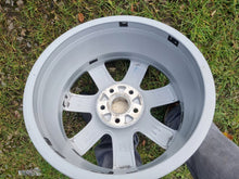 Laden Sie das Bild in den Galerie-Viewer, 4x Alufelge 17 Zoll 7.0" 5x112 47ET Glanz Silber Audi Tt Rim Wheel FEL2404622465jp