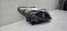 Laden Sie das Bild in den Galerie-Viewer, Frontscheinwerfer Mercedes-Benz Vito W447 A4479065900 Rechts Headlight SCH4037057434pn