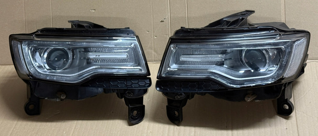 Frontscheinwerfer Jeep Grand Cherokee Wk2 68144709AD 68144708AD Ein Satz SCH5673388843do