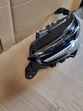 Load image into Gallery viewer, Frontscheinwerfer Opel Corsa F 354261827 9829522780 LED Links Headlight