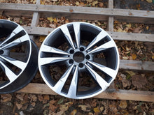 Load image into Gallery viewer, 1x Alufelge 18 Zoll 8.5&quot; 5x112 Mercedes-Benz W212 Rim Wheel