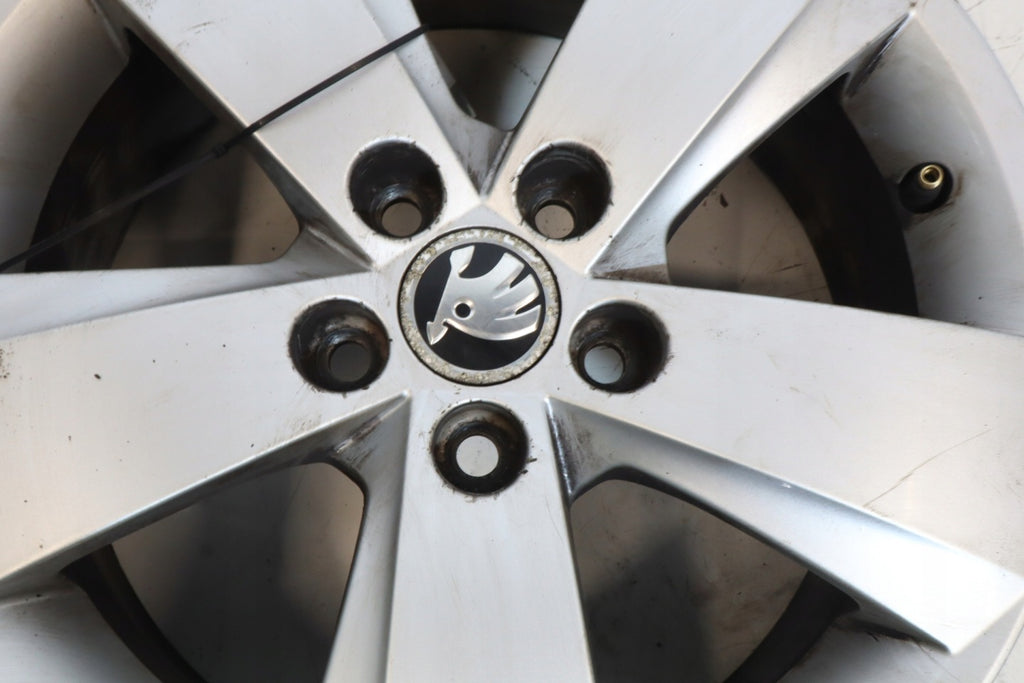 1x Alufelge 15 Zoll 6.0" 5x100 Schwarz 6V0601025 Skoda Fabia Iii Rim Wheel FEL6983845939xp