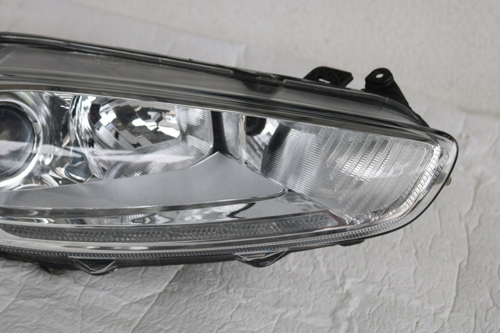 Frontscheinwerfer Ford Fiesta C1BB-13W029-CG C1BB-13W029-CGC1BB-13W029-CG Rechts SCH2615225188ym