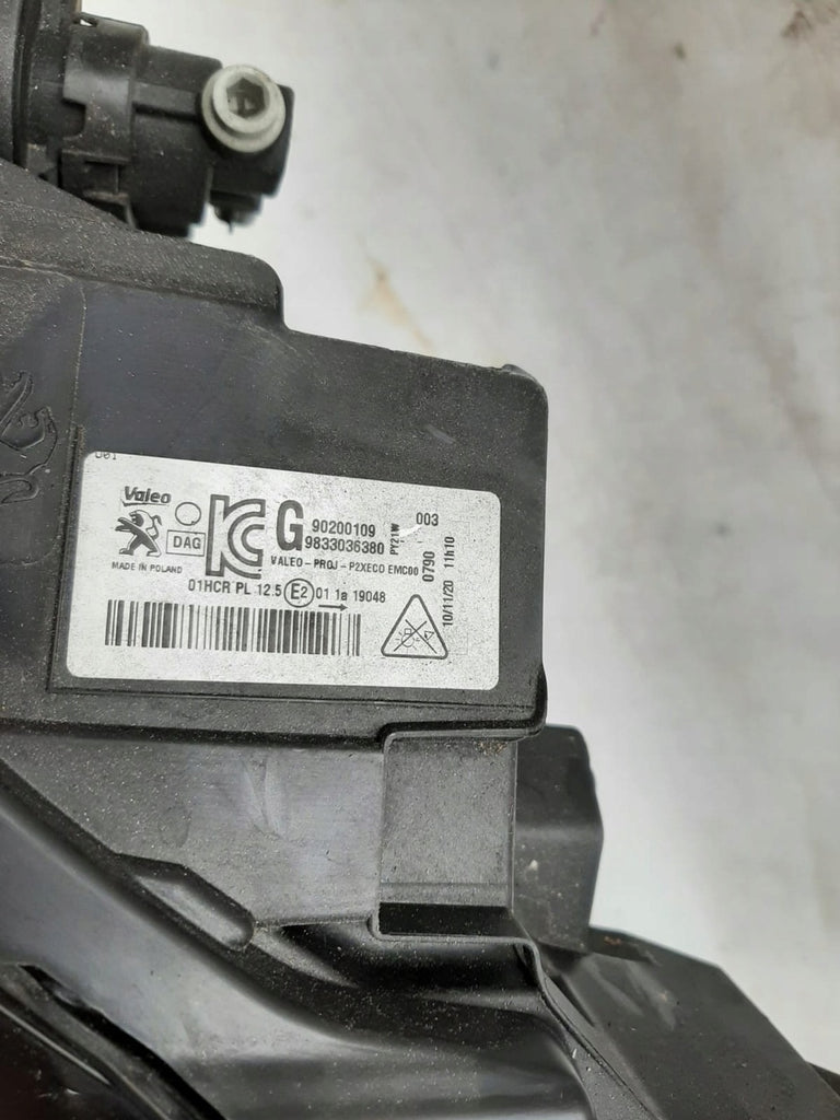 Frontscheinwerfer Peugeot 208 II 9833036380 90200109 Full LED Links Headlight SCH2538253664fz