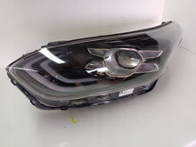 Laden Sie das Bild in den Galerie-Viewer, Frontscheinwerfer Kia Ceed 92101J7100 LED Ein Stück (Rechts oder Links)