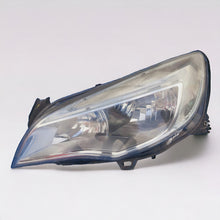 Laden Sie das Bild in den Galerie-Viewer, Frontscheinwerfer Opel Astra J 13253646 Halogen Links Scheinwerfer Headlight