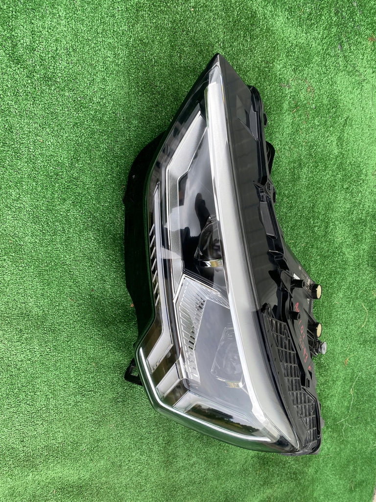 Frontscheinwerfer Audi Q3 83A941035 Ein Stück (Rechts oder Links) Headlight