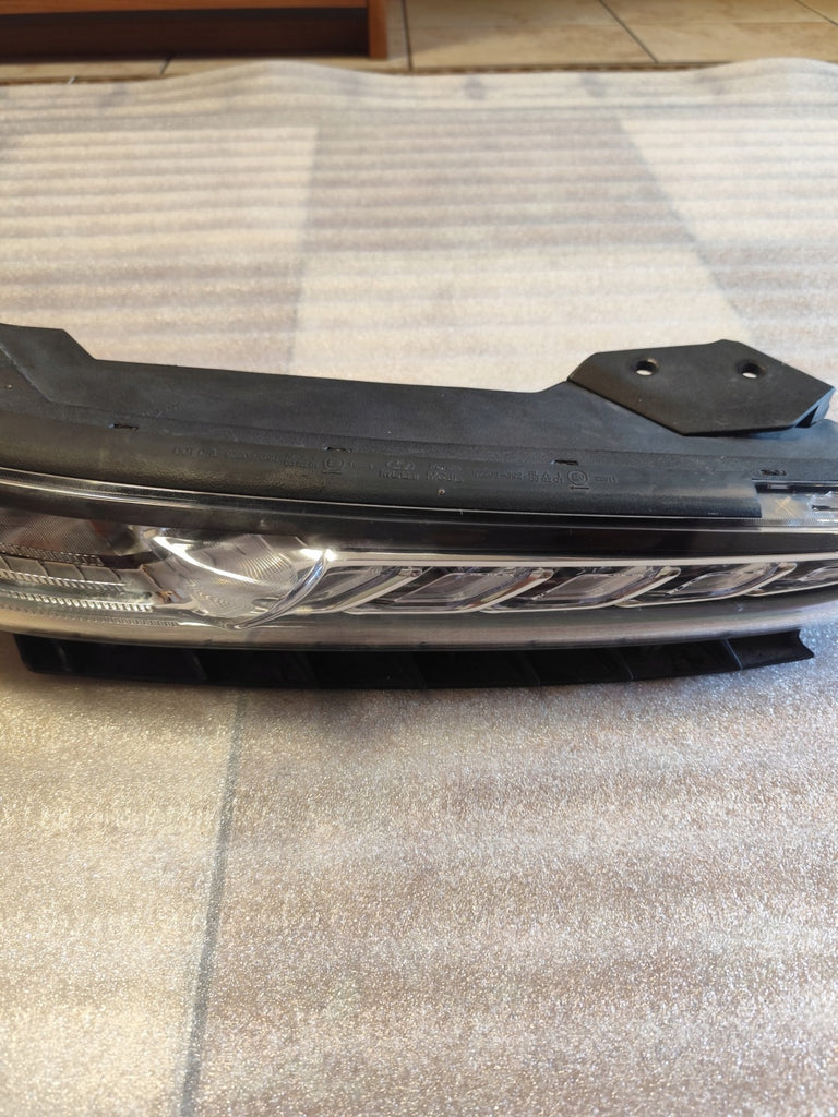 Frontscheinwerfer Hyundai Kona 92202-J90 Rechts Scheinwerfer Headlight SCH3743219293xr