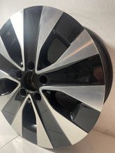 Load image into Gallery viewer, 1x Alufelge 17 Zoll 7.0" 5x112 A4774015200 Mercedes-Benz Vito W447 Rim Wheel FEL5858306754ki