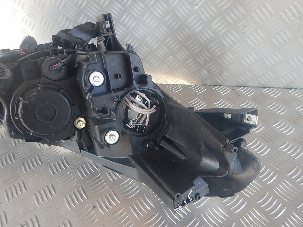 Frontscheinwerfer Citroën C-Crosser Xenon Links Scheinwerfer Headlight