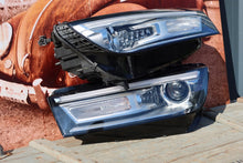 Laden Sie das Bild in den Galerie-Viewer, Frontscheinwerfer Audi Q5 8OA941005 8OA941006 Xenon Rechts oder Links