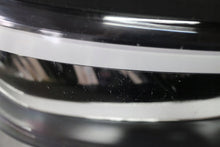 Laden Sie das Bild in den Galerie-Viewer, Frontscheinwerfer VW 11B941006A LED Rechts Scheinwerfer Headlight SCH5963213228mp