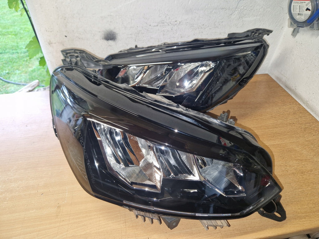 Frontscheinwerfer Peugeot 208 9833036380 9833036180 LED Rechts oder Links