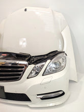 Laden Sie das Bild in den Galerie-Viewer, Frontscheinwerfer Mercedes-Benz W212 A2128201039 Xenon Rechts Headlight