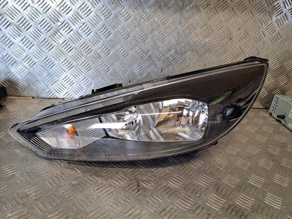 Frontscheinwerfer Ford Focus F1EB-13W030-HD LED Links Scheinwerfer Headlight