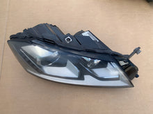 Laden Sie das Bild in den Galerie-Viewer, Frontscheinwerfer VW I 3AB941752 LED Rechts Scheinwerfer Headlight SCH8469764402ra