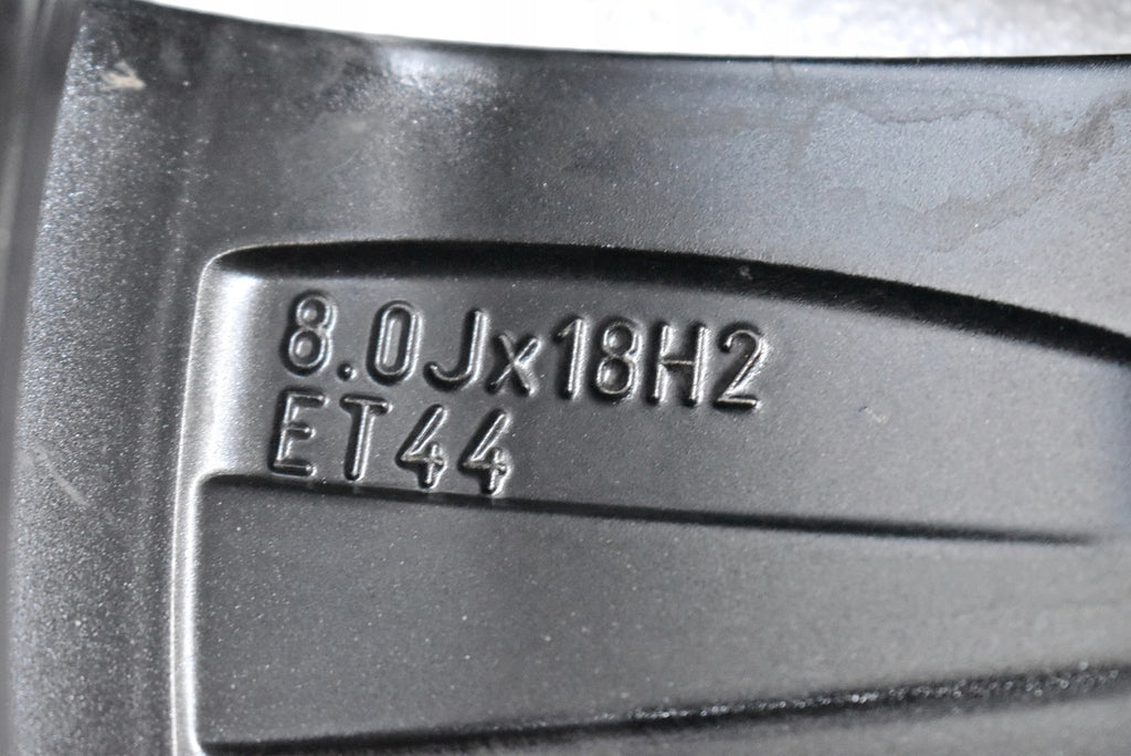 1x Alufelge 18 Zoll 8.0" 5x112 44ET 3V0601025B Skoda Superb Iii Rim Wheel