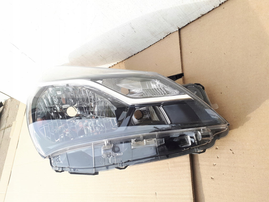 Frontscheinwerfer Toyota Yaris Rechts Scheinwerfer Headlight
