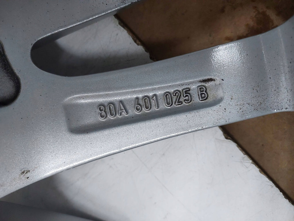 1x Alufelge 18 Zoll 80A601025B Audi Q5 Rim Wheel