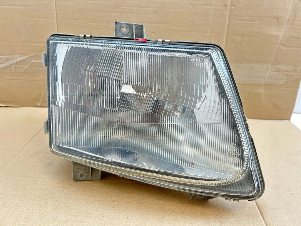 Frontscheinwerfer Mercedes-Benz Viano A6388202061 Rechts Scheinwerfer Headlight SCH5293878929vb